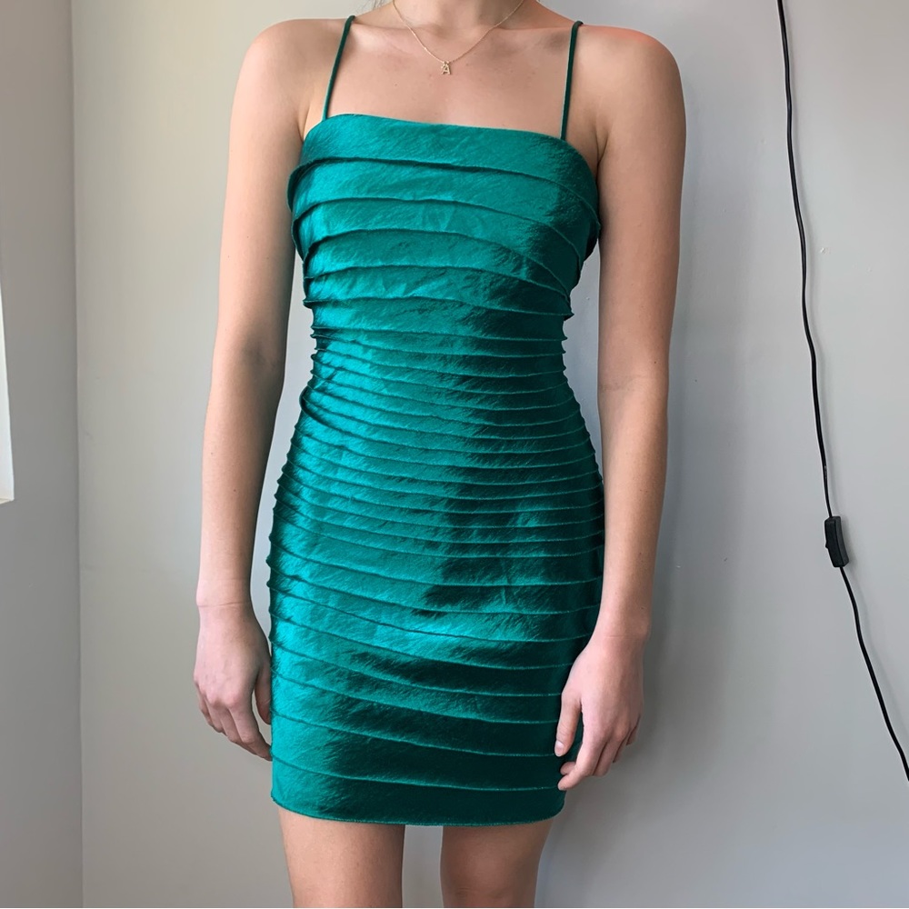 Metallic Body con Green Layered Ruffled Mini Dress - Picture 1 of 3